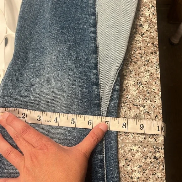 Judy Blue Two-Tone Flare fit Jeans - Picture 13 of 14